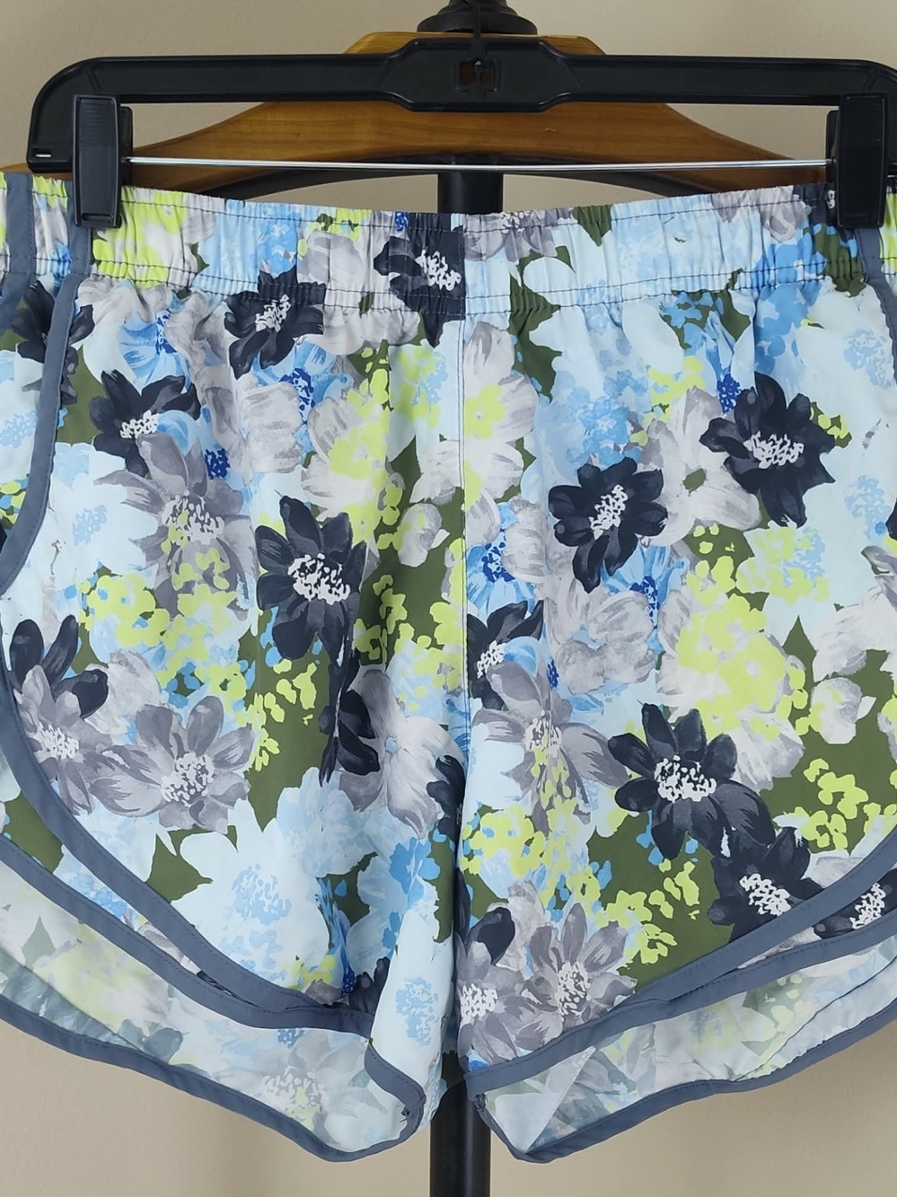 Calvin Klein Floral Drawstring Athletic Shorts in Blue, Olive, Gray